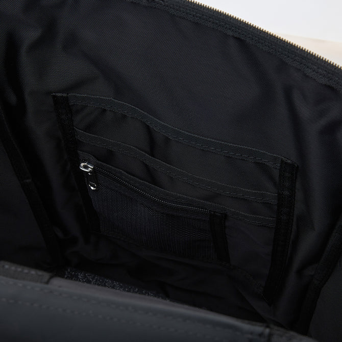 スクエア型リュック　30L